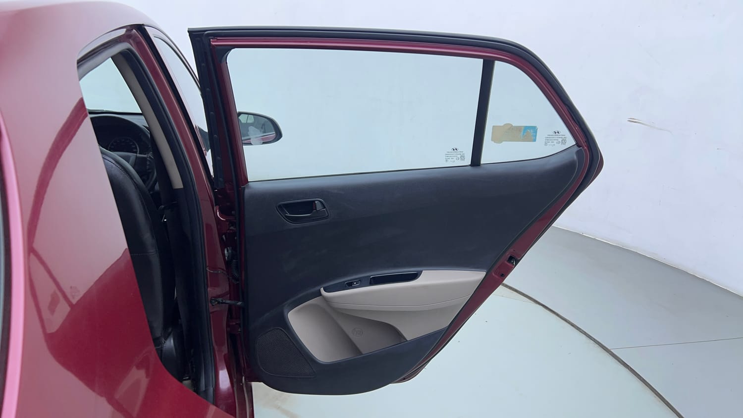 Used 2014 Hyundai Grand i10 Magna 1.2 Kappa VTVT Petrol Manual interior RIGHT REAR DOOR OPEN VIEW