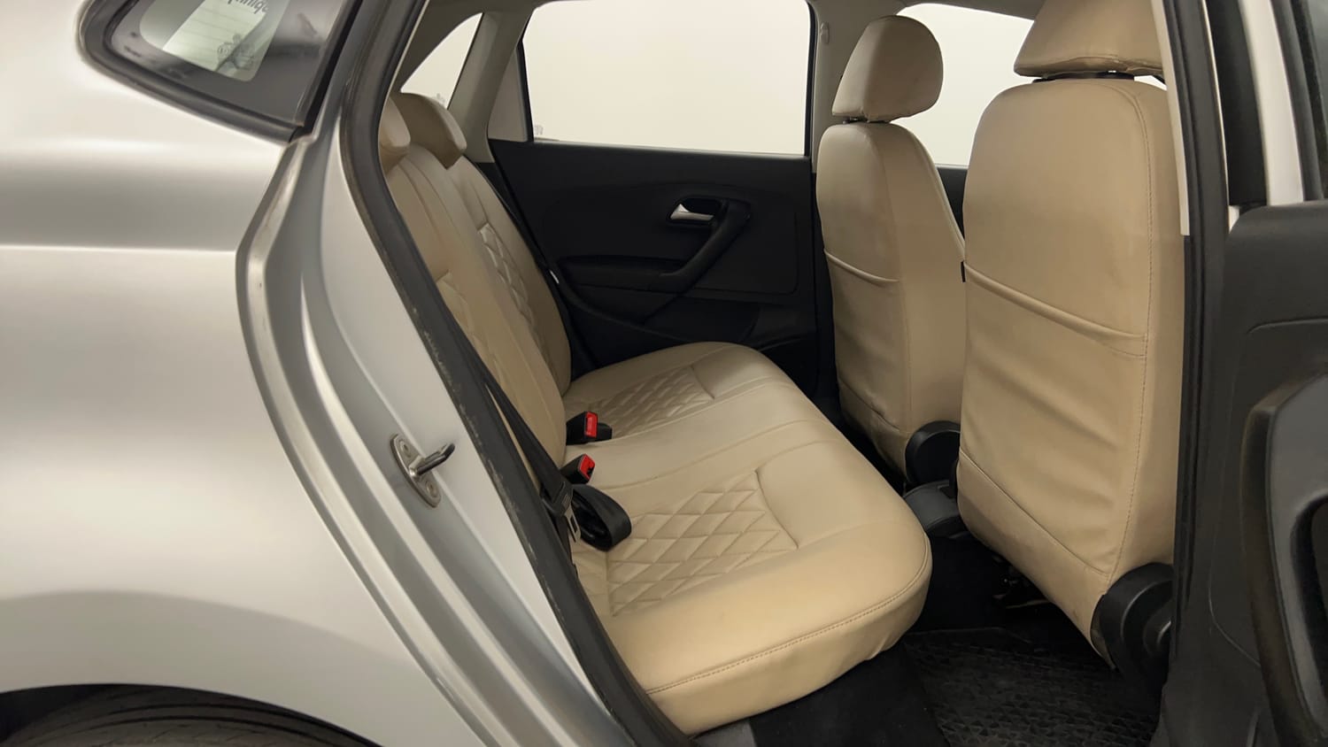 Used 2015 Volkswagen Polo Comfortline 1.2L (P) Petrol Manual interior RIGHT SIDE REAR DOOR CABIN VIEW