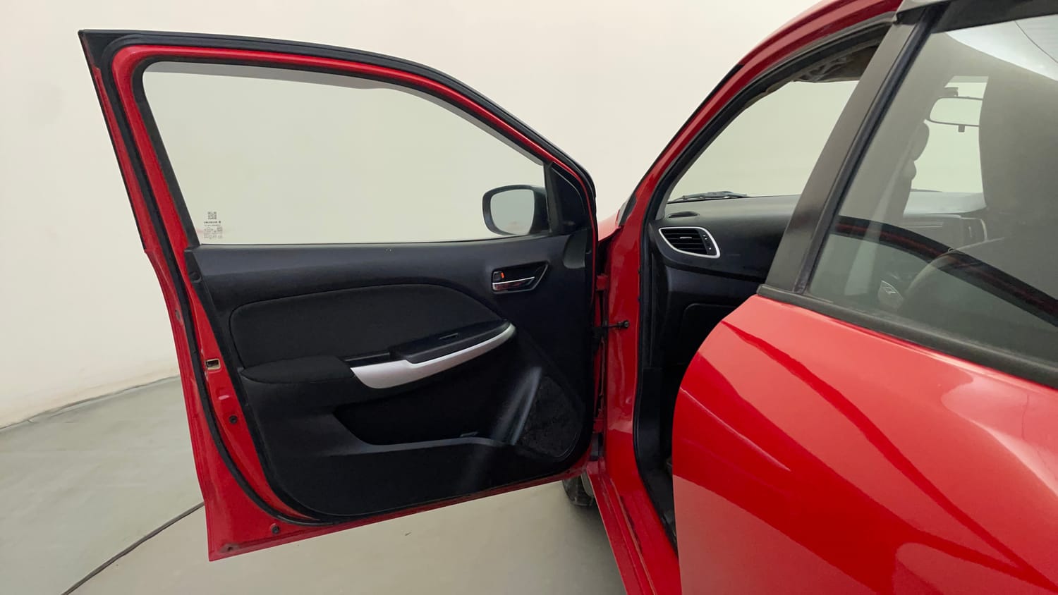 Used 2018 Maruti Suzuki Baleno Delta 1.2 Petrol Manual interior LEFT FRONT DOOR OPEN VIEW