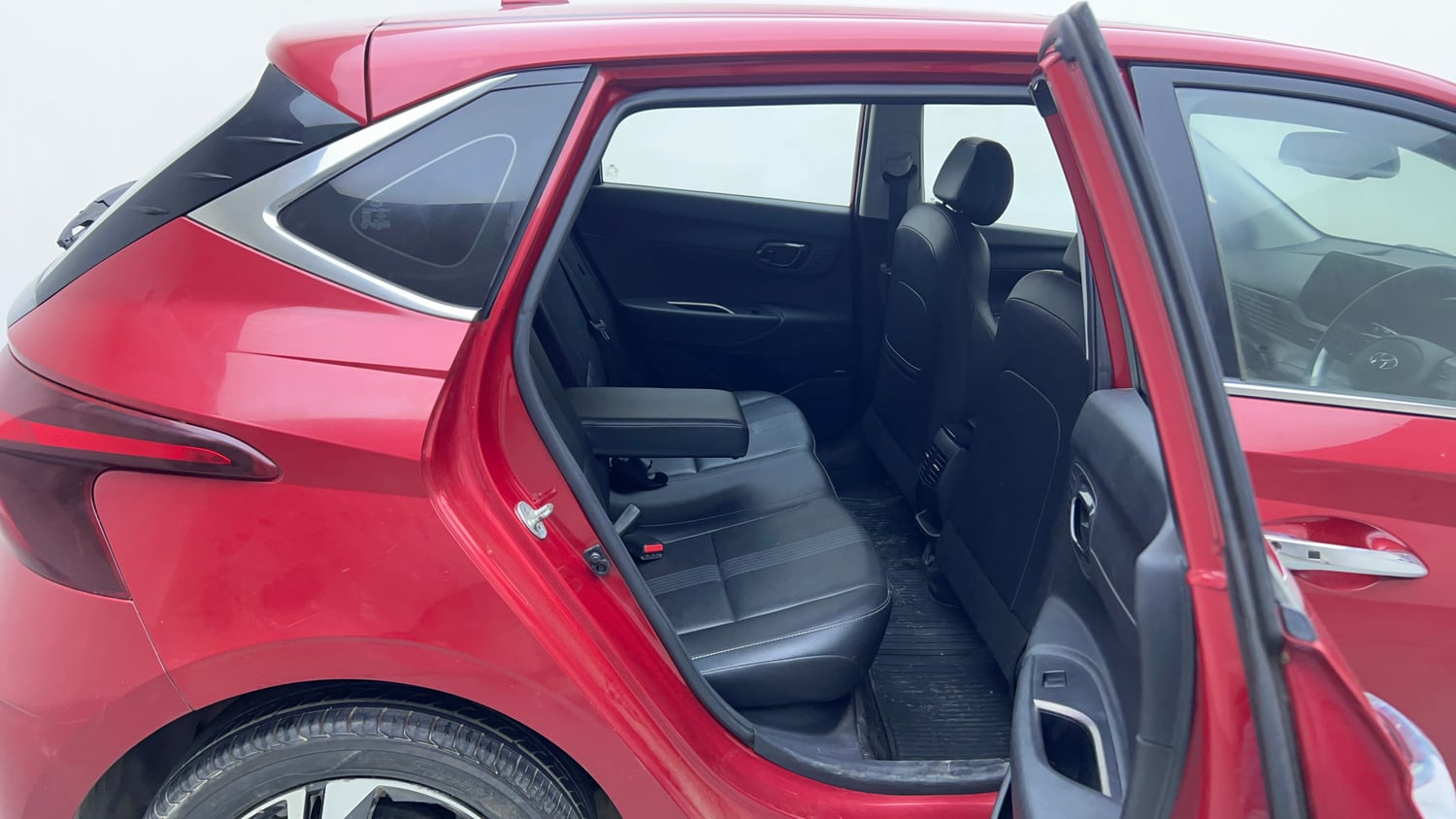 Used 2021 Hyundai New i20 Asta (O) 1.0 Turbo DCT Petrol Automatic interior RIGHT SIDE REAR DOOR CABIN VIEW