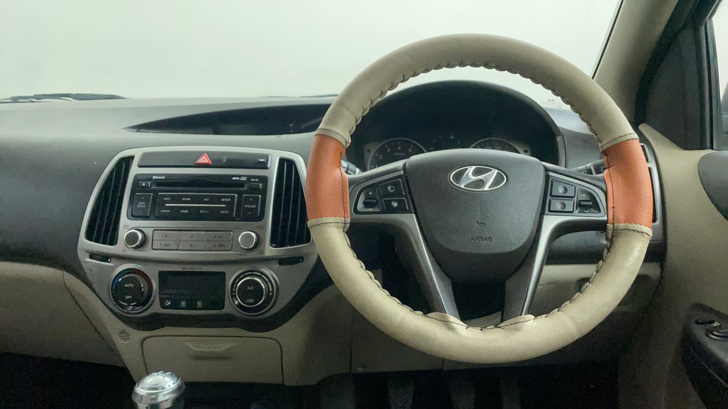 Used 2012 Hyundai i20 Sportz 1.2 Petrol Manual interior STEERING VIEW
