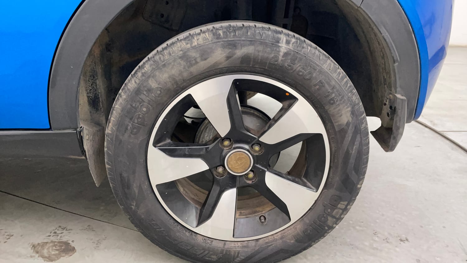 Used 2019 Tata Nexon XZ Plus Diesel Diesel Manual tyres LEFT REAR TYRE RIM VIEW