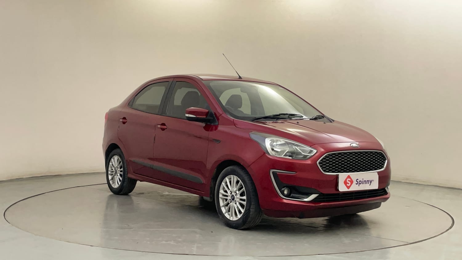 Used 2020 Ford Figo Aspire Titanium 1.2 Ti-VCT Petrol Manual exterior RIGHT FRONT CORNER VIEW
