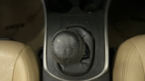 Used 2015 Honda City VX Petrol Manual interior GEAR  KNOB VIEW