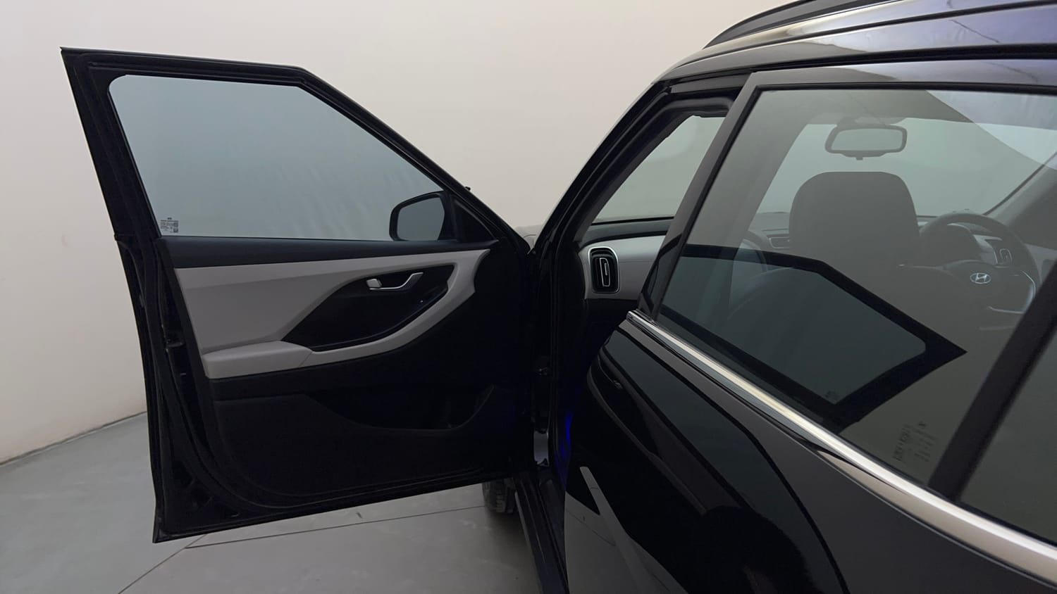 Used 2023 Hyundai Creta SX 1.5 Petrol Petrol Manual interior LEFT FRONT DOOR OPEN VIEW