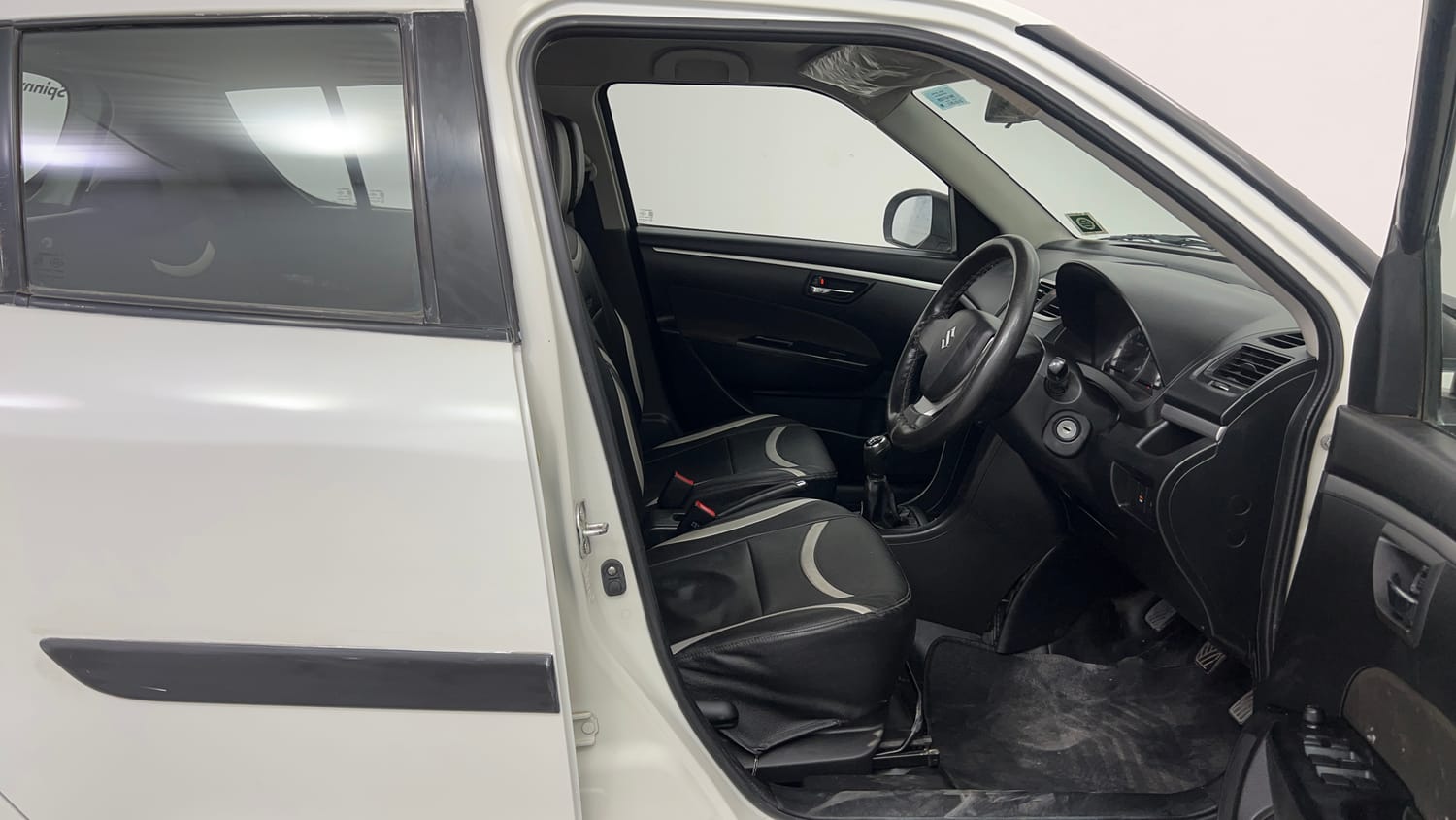 Used 2013 Maruti Suzuki Swift VXi Petrol Manual interior RIGHT SIDE FRONT DOOR CABIN VIEW