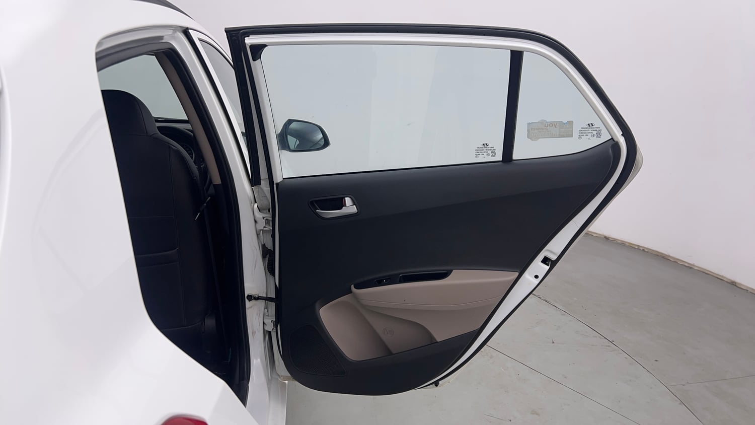 Used 2020 Hyundai Grand i10 Sportz 1.2 Kappa VTVT Petrol Manual interior RIGHT REAR DOOR OPEN VIEW