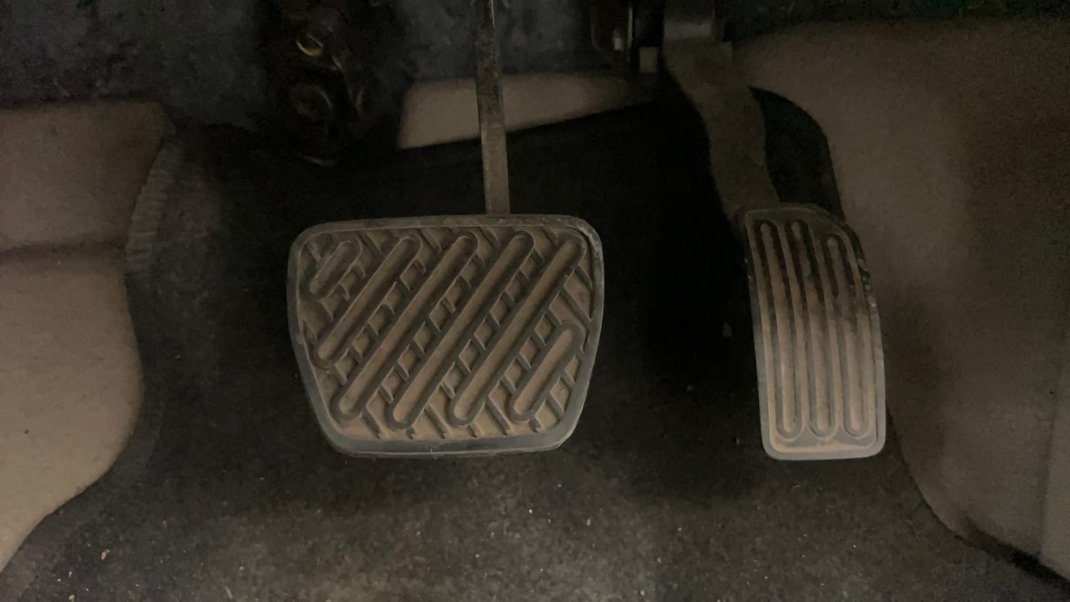 Used 2015 Nissan Micra XV CVT Petrol Automatic interior PEDALS VIEW