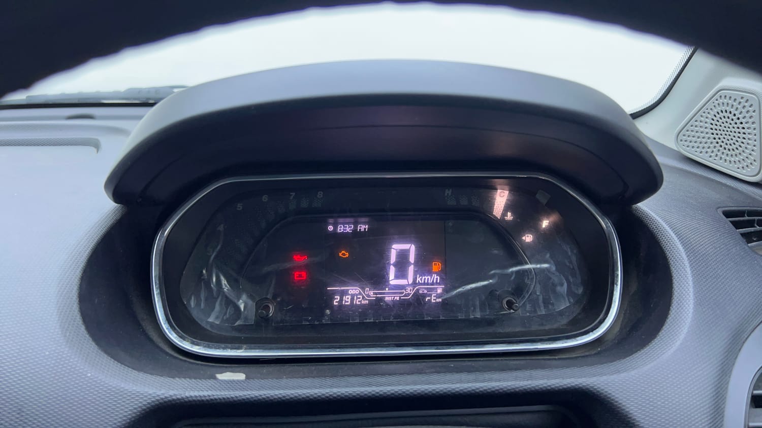 Used 2022 Tata Tiago XE Petrol Manual interior CLUSTERMETER VIEW
