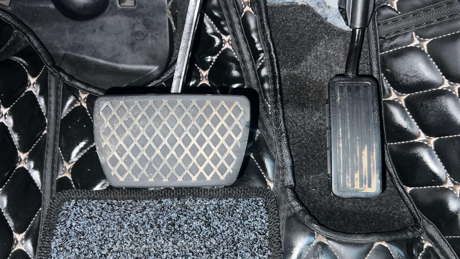Used 2019 Honda Civic VX CVT Petrol Petrol Automatic interior PEDALS VIEW