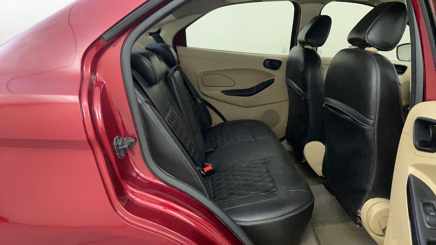 Used 2020 Ford Figo Aspire Titanium 1.2 Ti-VCT Petrol Manual interior RIGHT SIDE REAR DOOR CABIN VIEW