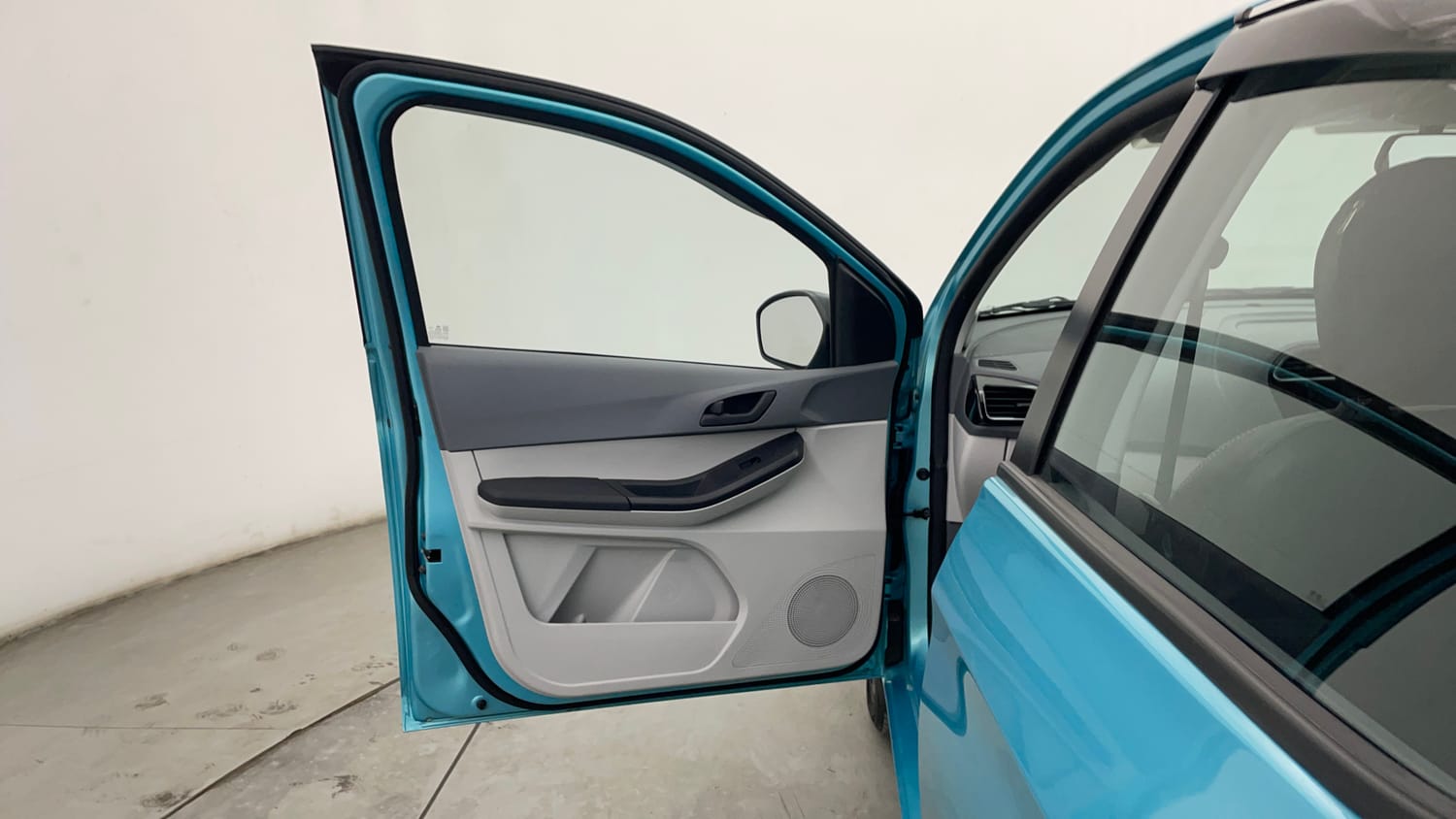 Used 2025 Tata Tiago XT Petrol Manual interior LEFT FRONT DOOR OPEN VIEW