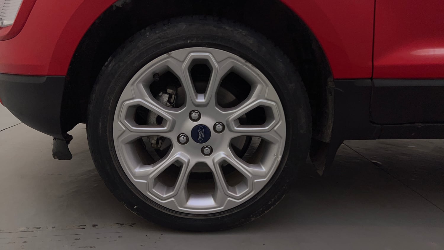 Used 2018 Ford EcoSport Titanium + 1.5L TDCi Diesel Manual tyres LEFT FRONT TYRE RIM VIEW
