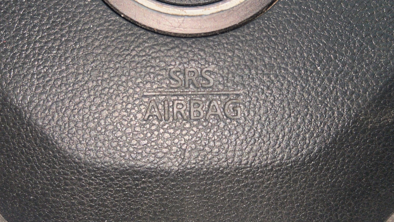 Used 2021 Nissan Magnite XE Petrol Manual top_features Airbags