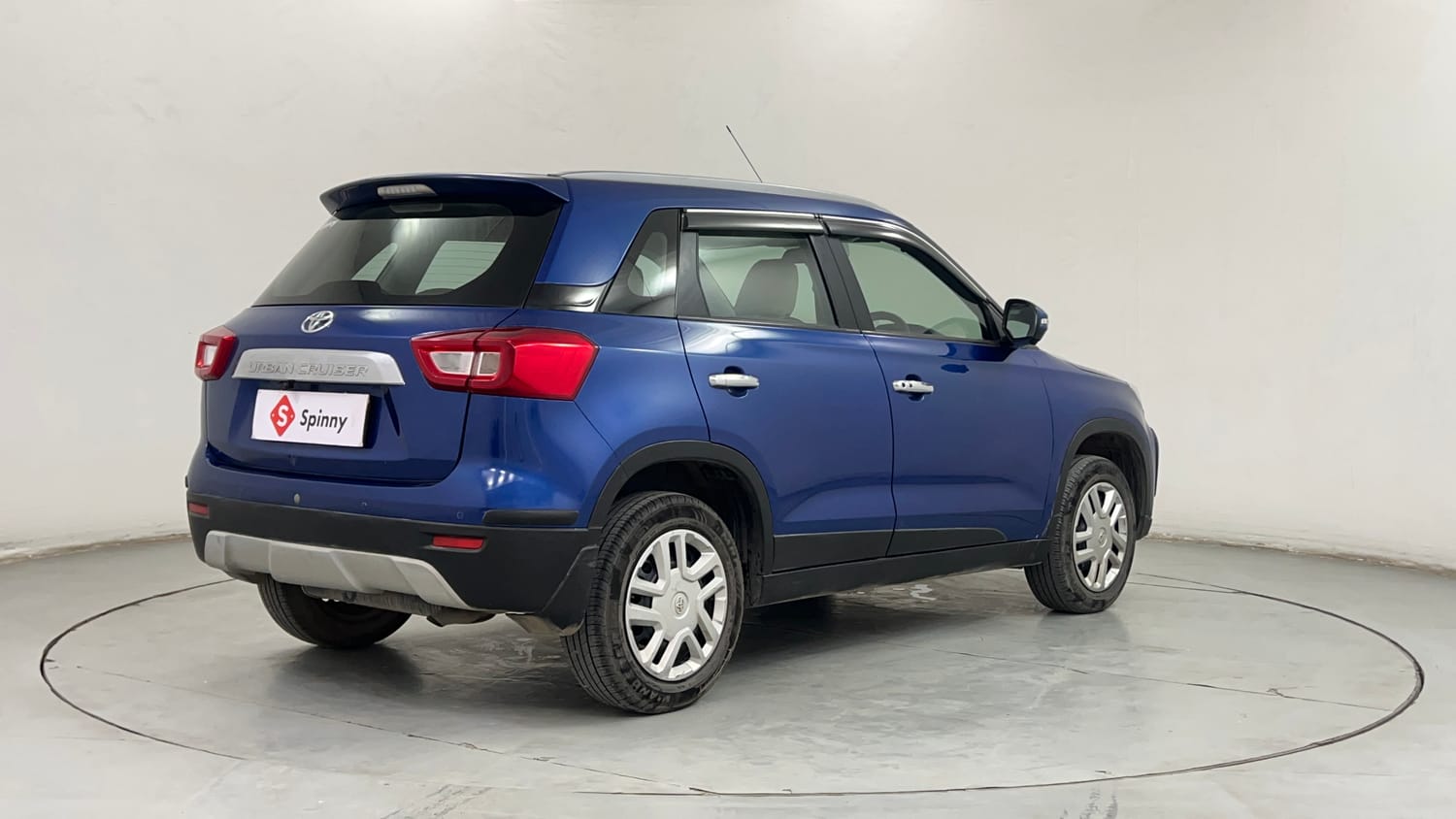 Used 2021 Toyota Urban Cruiser Mid Grade AT Petrol Automatic exterior RIGHT REAR CORNER VIEW