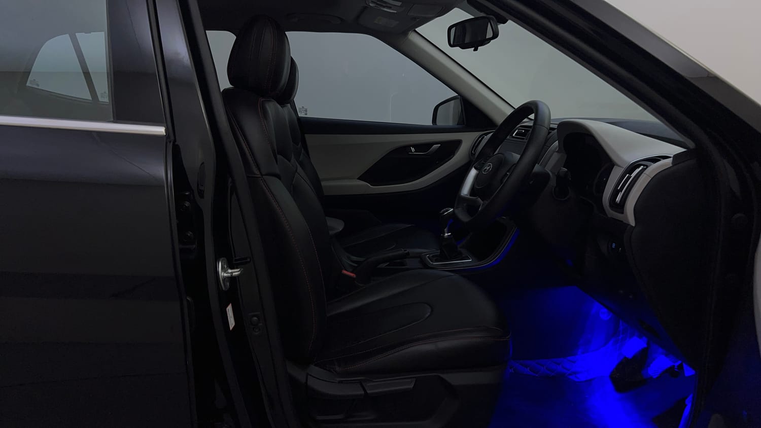 Used 2023 Hyundai Creta SX 1.5 Petrol Petrol Manual interior RIGHT SIDE FRONT DOOR CABIN VIEW