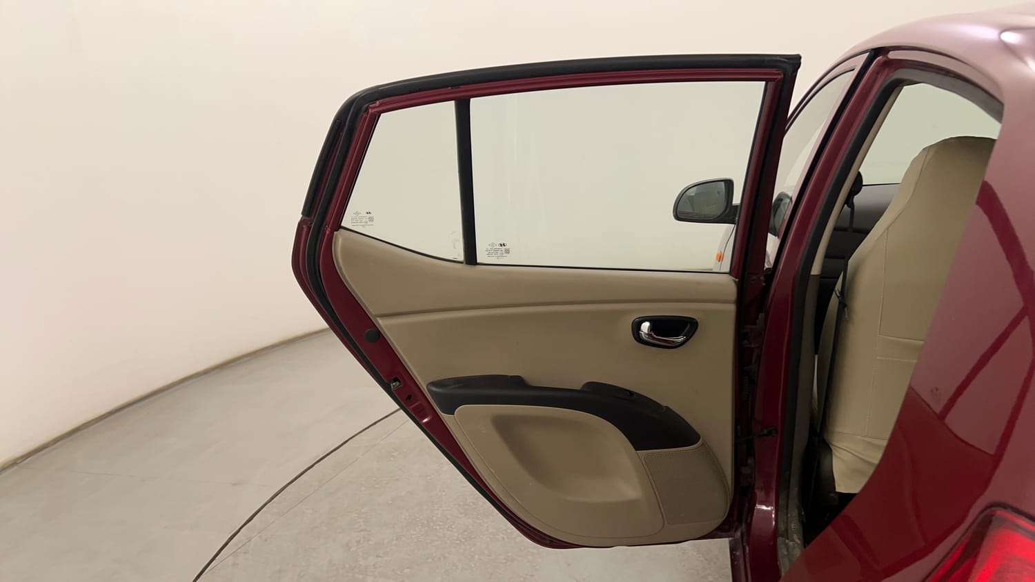 Used 2015 Hyundai i10 Sportz 1.1 iRDE2 Petrol Manual interior LEFT REAR DOOR OPEN VIEW