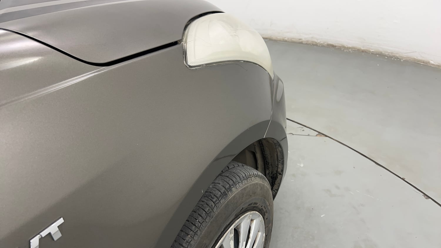 Used 2015 Maruti Suzuki Swift Dzire VXI Petrol Manual dents MINOR SCRATCH