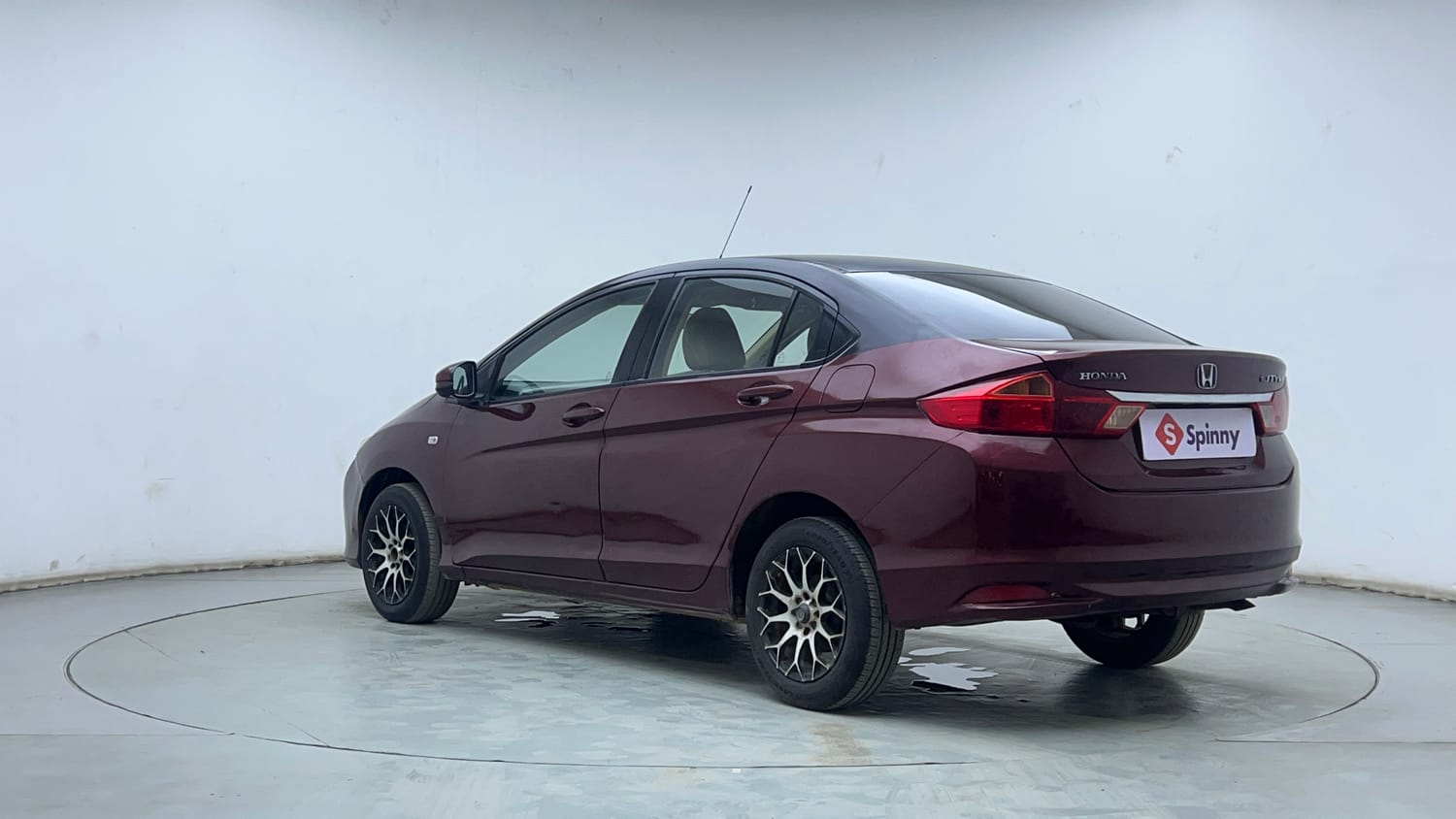 Used 2016 Honda City S Diesel Diesel Manual exterior LEFT REAR CORNER VIEW