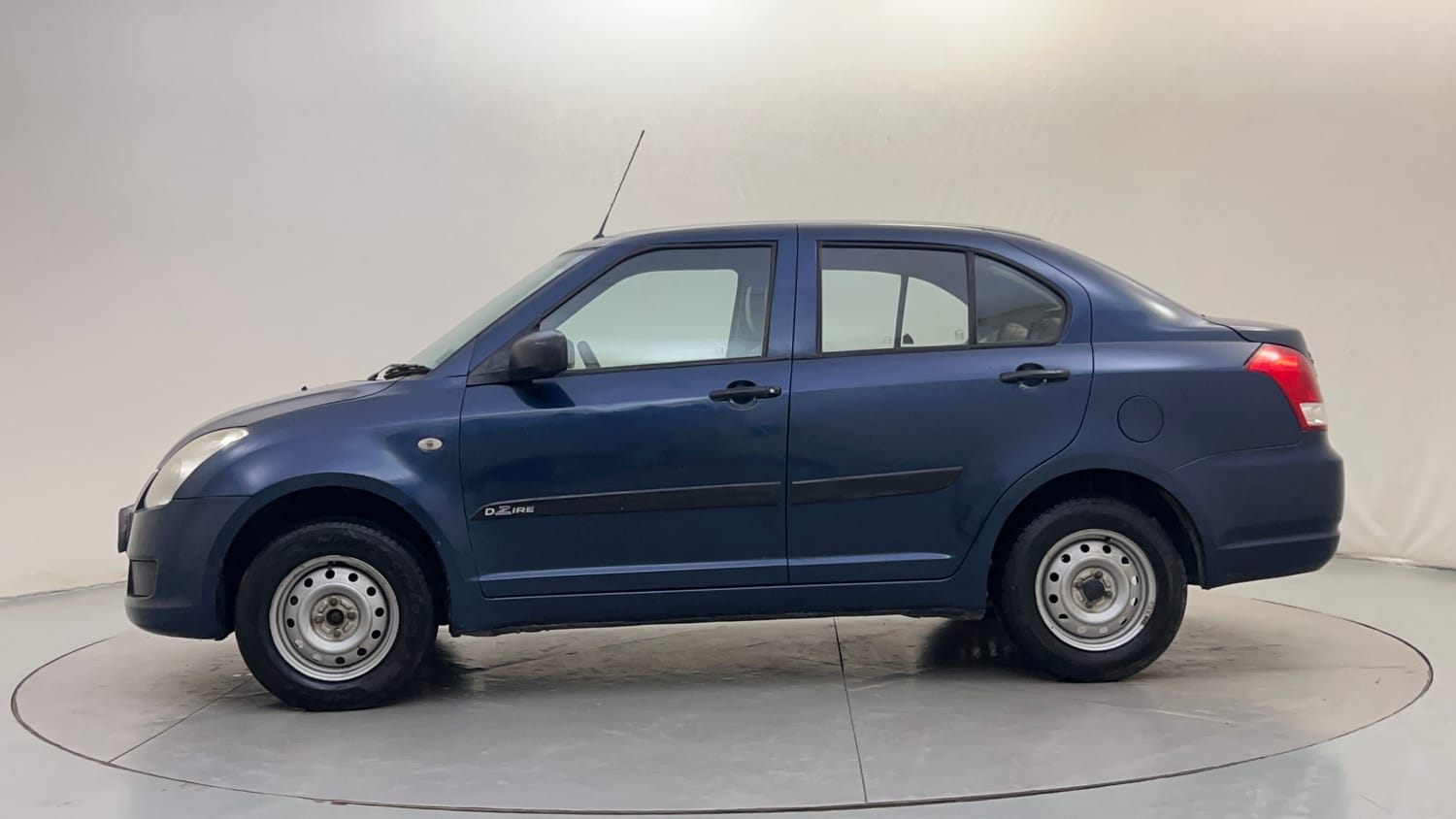 Used 2012 Maruti Suzuki Swift Dzire LXi 1.2 BS-IV Petrol Manual exterior LEFT SIDE VIEW