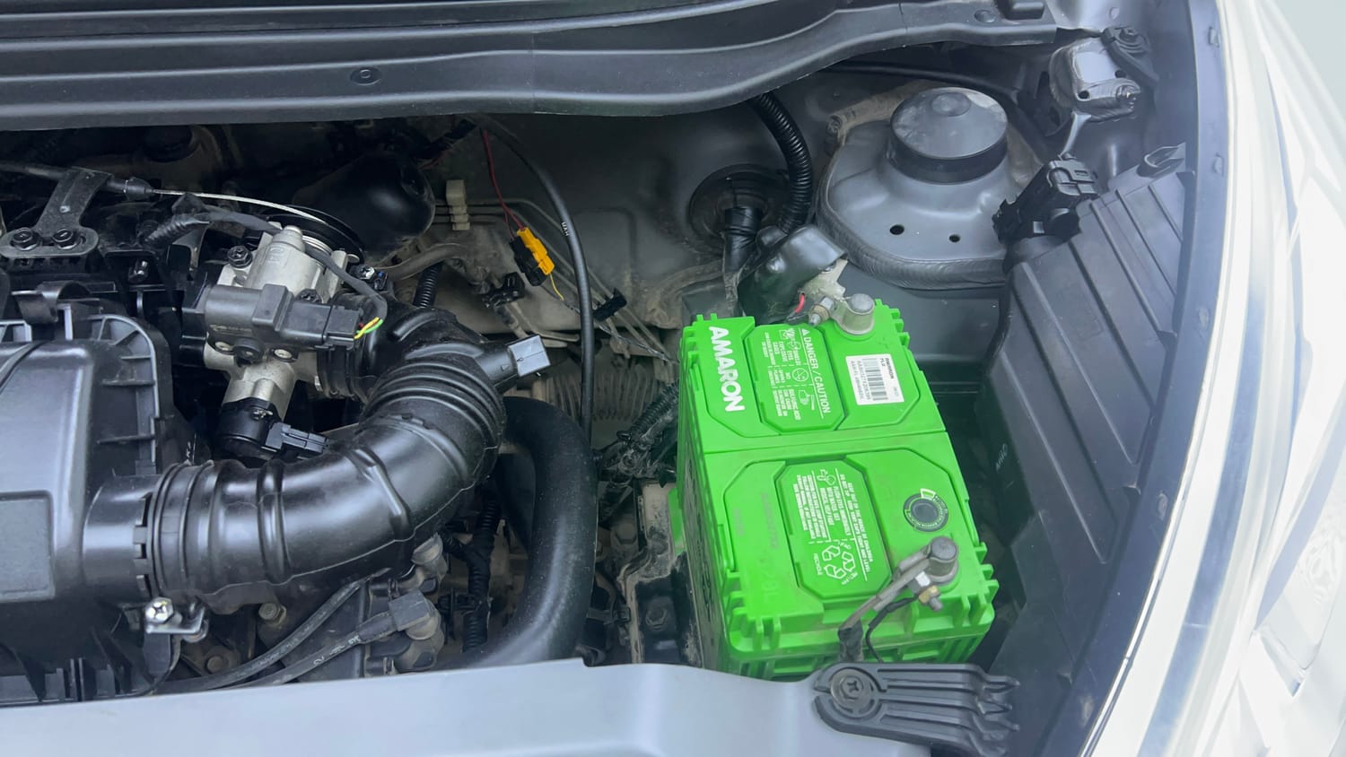 Used 2017 Hyundai Eon Era + Petrol Manual engine ENGINE LEFT SIDE VIEW