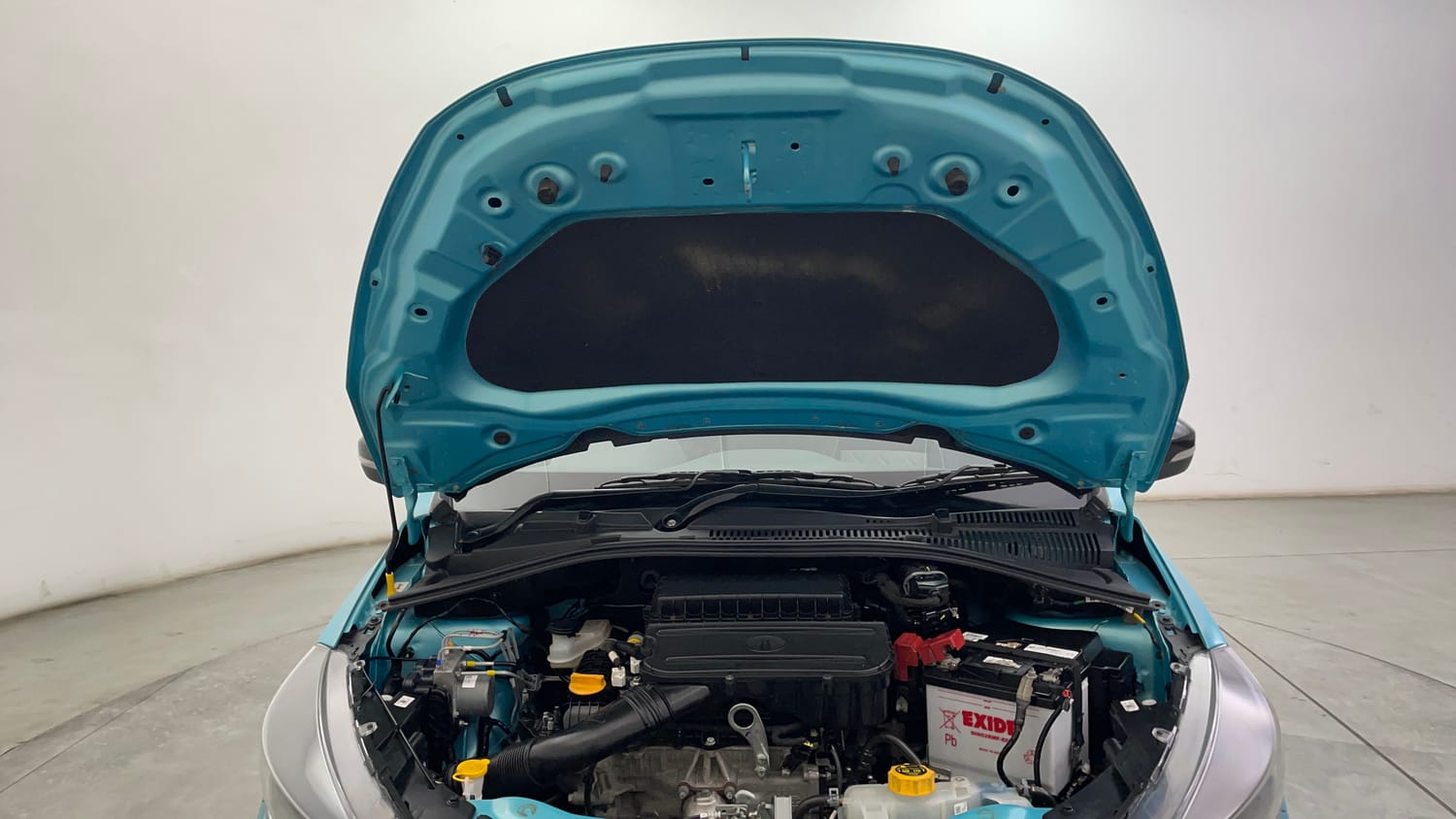 Used 2025 Tata Tiago XT Petrol Manual engine ENGINE & BONNET OPEN FRONT VIEW