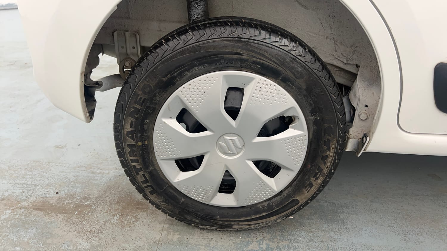 Used 2023 Maruti Suzuki Alto K10 VXi Plus Petrol Manual tyres RIGHT REAR TYRE RIM VIEW