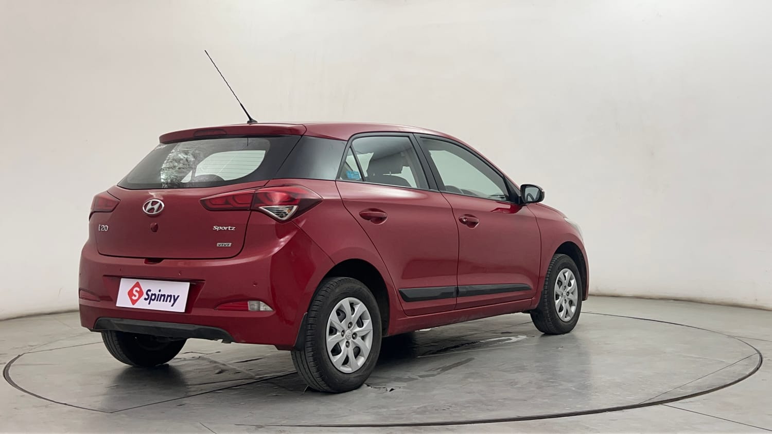 Used 2016 Hyundai Elite i20 Sportz 1.2 Petrol Manual exterior RIGHT REAR CORNER VIEW