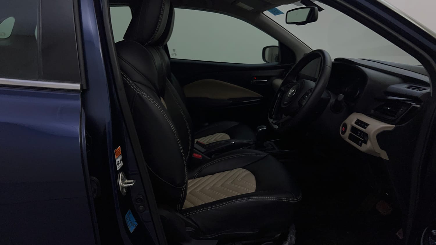 Used 2023 Toyota Glanza V AMT Petrol Automatic interior RIGHT SIDE FRONT DOOR CABIN VIEW