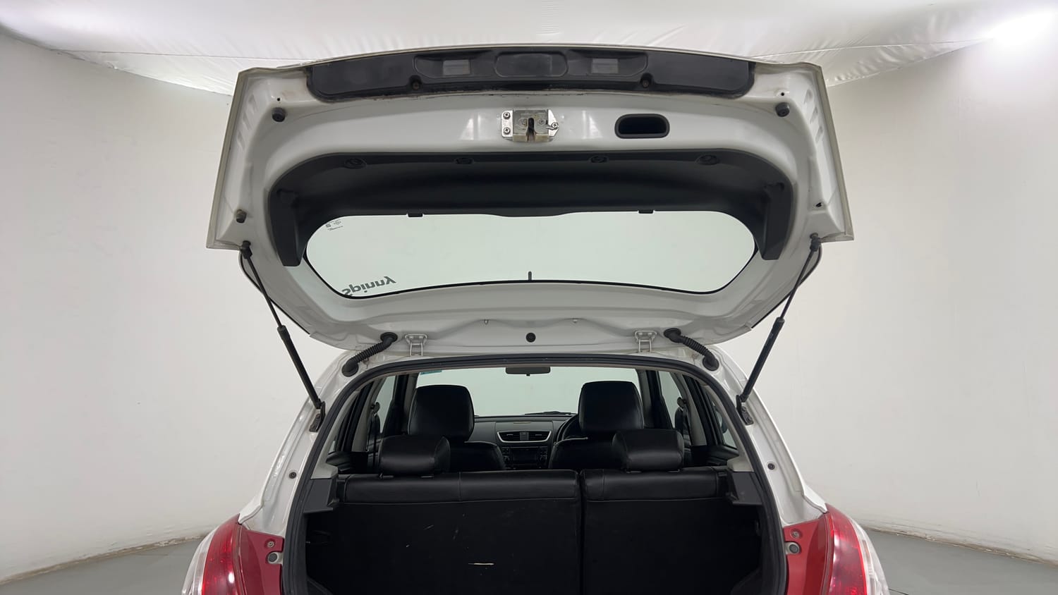 Used 2017 Maruti Suzuki Swift VXi Petrol Manual interior DICKY DOOR OPEN VIEW