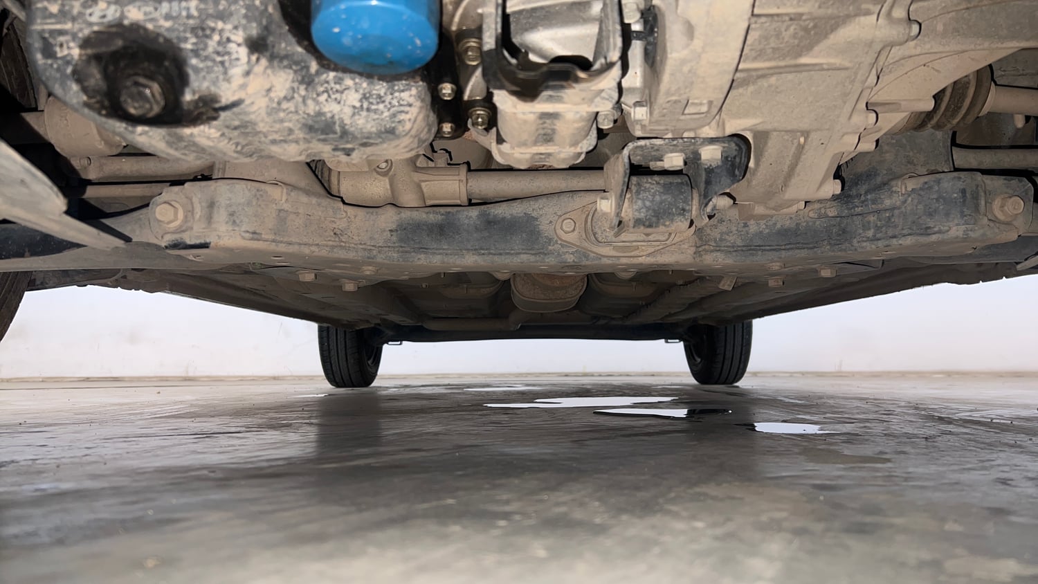 Used 2020 Hyundai Grand i10 Sportz 1.2 Kappa VTVT Petrol Manual extra FRONT LEFT UNDERBODY VIEW