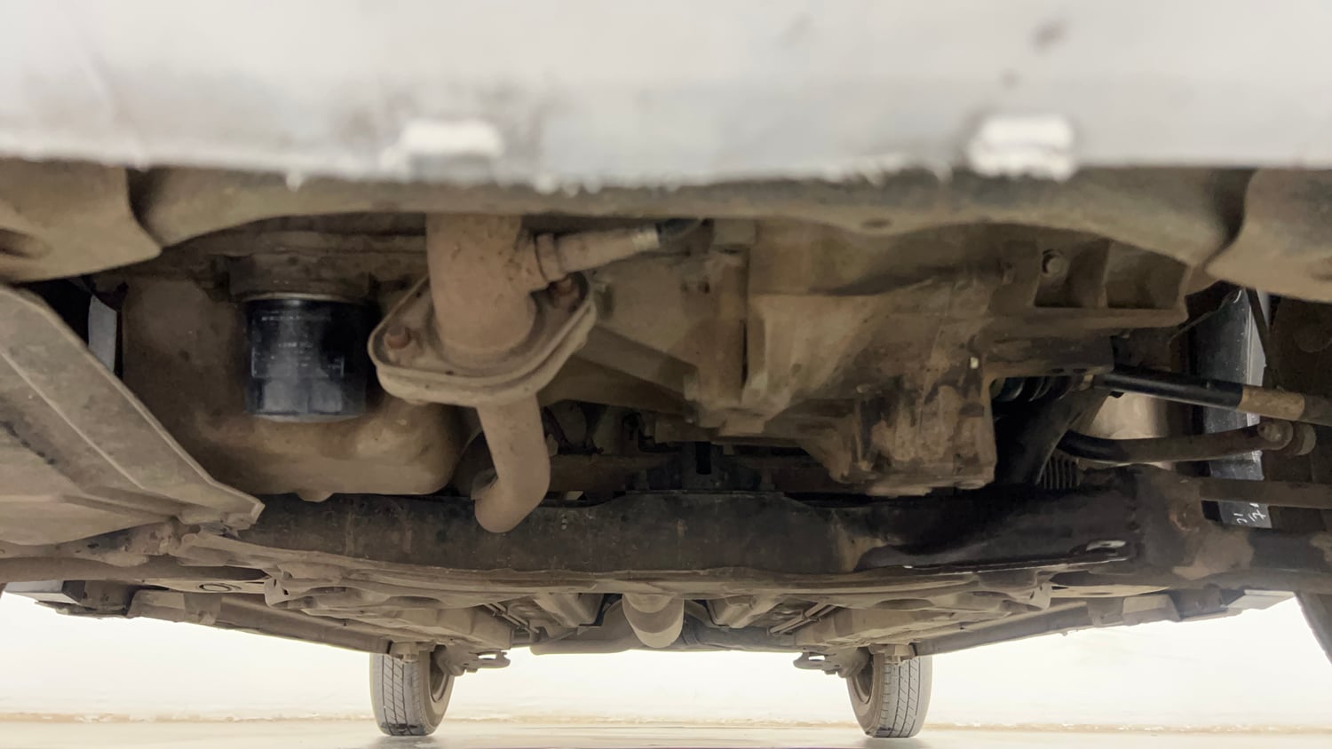 Used 2017 Maruti Suzuki Swift VXi Petrol Manual extra FRONT LEFT UNDERBODY VIEW