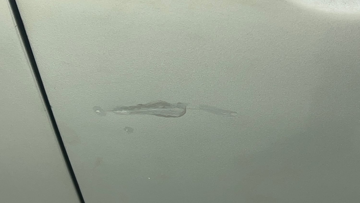 Used 2021 Nissan Magnite XE Petrol Manual dents MINOR SCRATCH