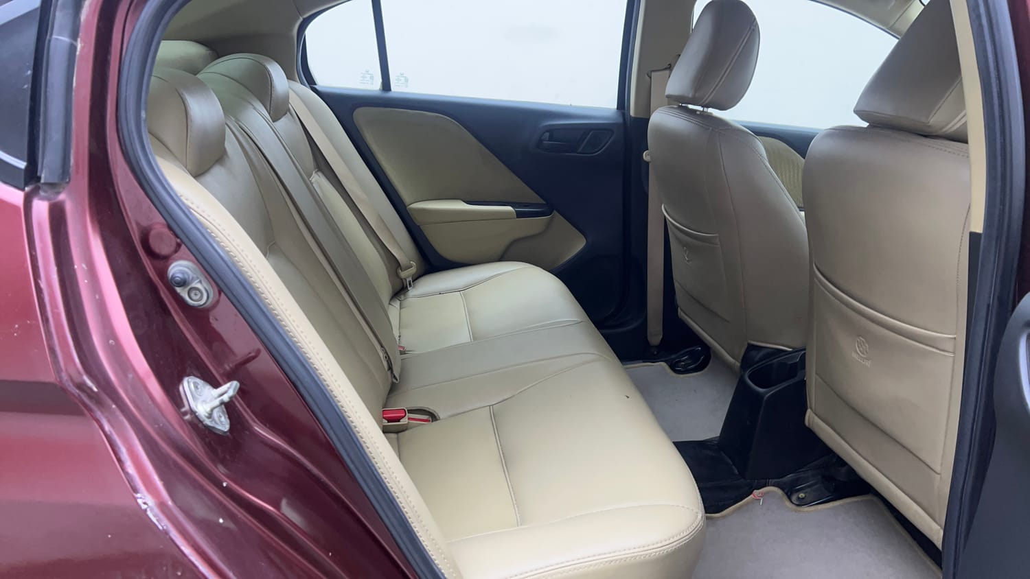 Used 2016 Honda City S Diesel Diesel Manual interior RIGHT SIDE REAR DOOR CABIN VIEW