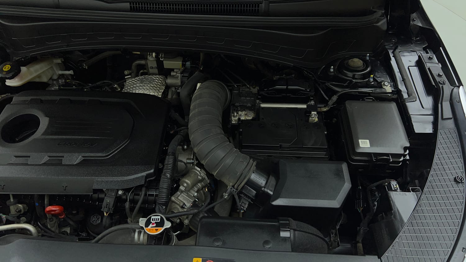 Used 2022 Kia Seltos GTX Plus 1.5 Diesel AT Diesel Automatic engine ENGINE LEFT SIDE VIEW