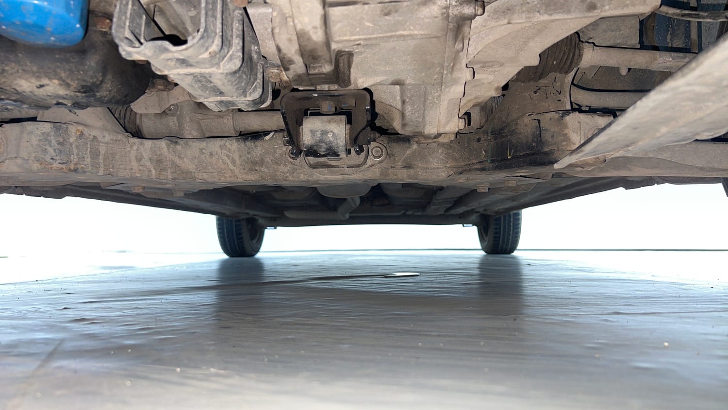 Used 2014 Hyundai Grand i10 Magna 1.2 Kappa VTVT Petrol Manual extra FRONT LEFT UNDERBODY VIEW