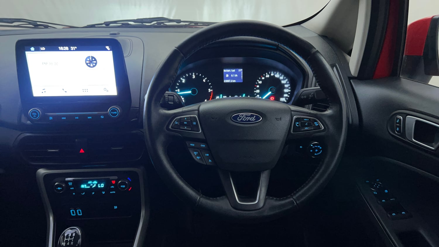 Used 2018 Ford EcoSport Titanium + 1.5L TDCi Diesel Manual interior STEERING VIEW