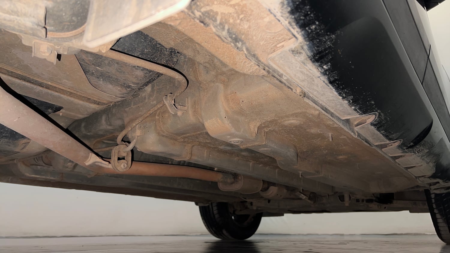 Used 2023 Hyundai Creta SX 1.5 Petrol Petrol Manual extra REAR RIGHT UNDERBODY VIEW