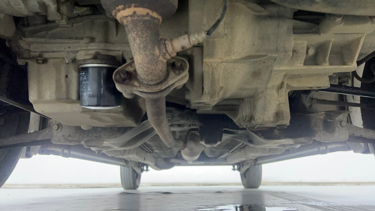 Used 2017 Maruti Suzuki Wagon R VXI Petrol Manual extra FRONT LEFT UNDERBODY VIEW