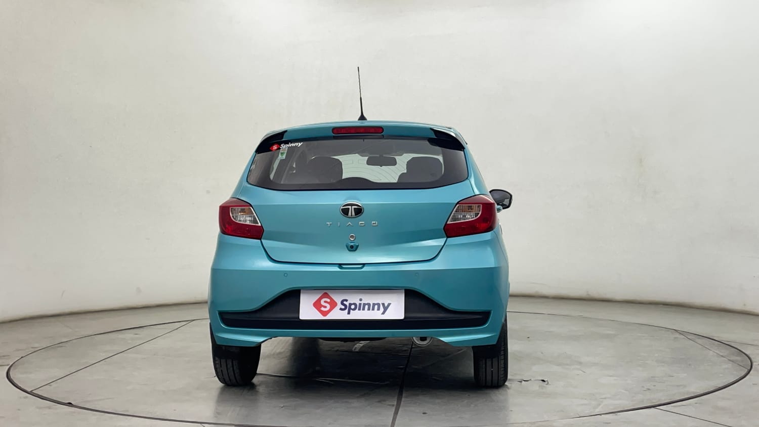 Used 2025 Tata Tiago XT Petrol Manual exterior BACK VIEW