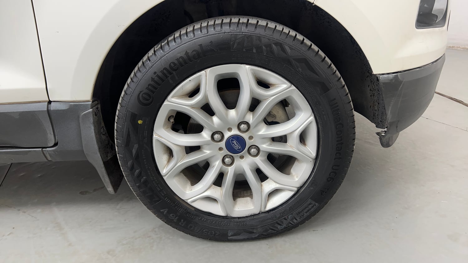 Used 2017 Ford EcoSport Titanium 1.5L Ti-VCT AT Petrol Automatic tyres RIGHT FRONT TYRE RIM VIEW