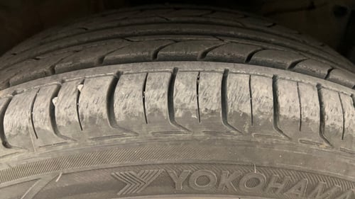 Used 2015 Honda City VX Petrol Manual tyres RIGHT FRONT TYRE TREAD VIEW