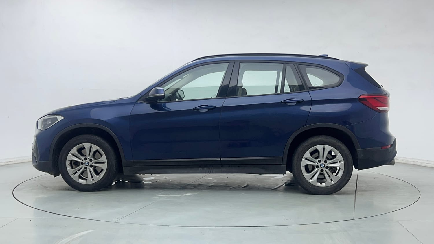 Used 2021 BMW X1 sDrive20i SportX Petrol Automatic exterior LEFT SIDE VIEW