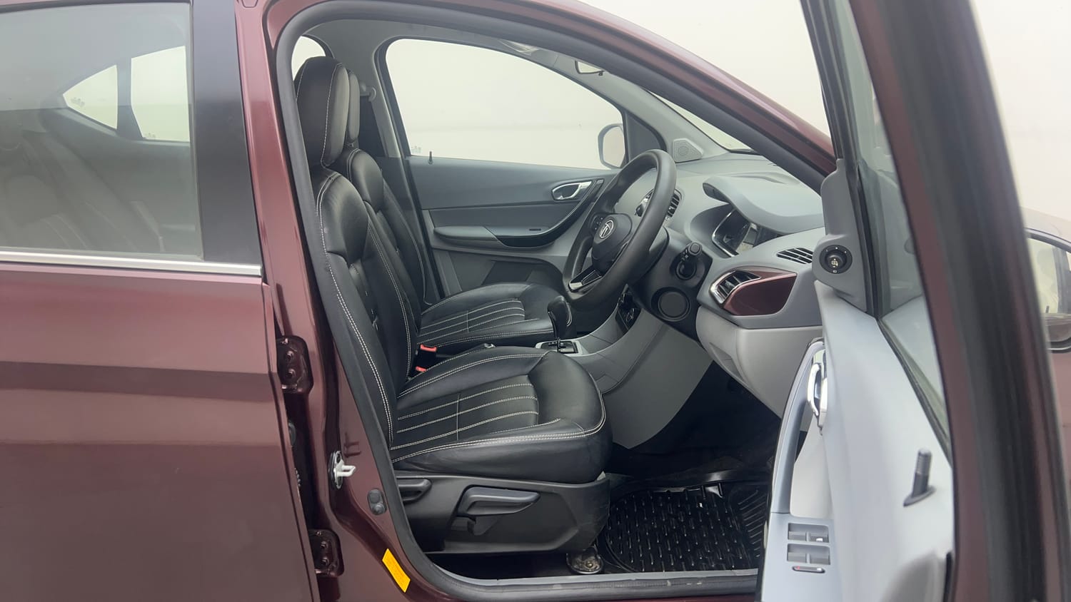 Used 2021 Tata Tigor XZA Plus Petrol Automatic interior RIGHT SIDE FRONT DOOR CABIN VIEW