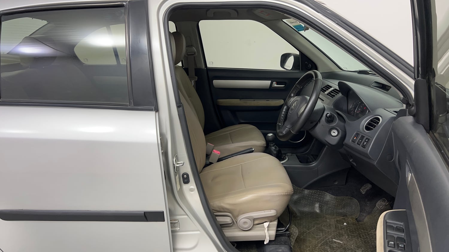 Used 2012 Maruti Suzuki Swift Dzire ZXi 1.2 BS-IV Petrol Manual interior RIGHT SIDE FRONT DOOR CABIN VIEW