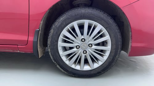Used 2021 Honda City V Petrol Petrol Manual tyres RIGHT FRONT TYRE RIM VIEW