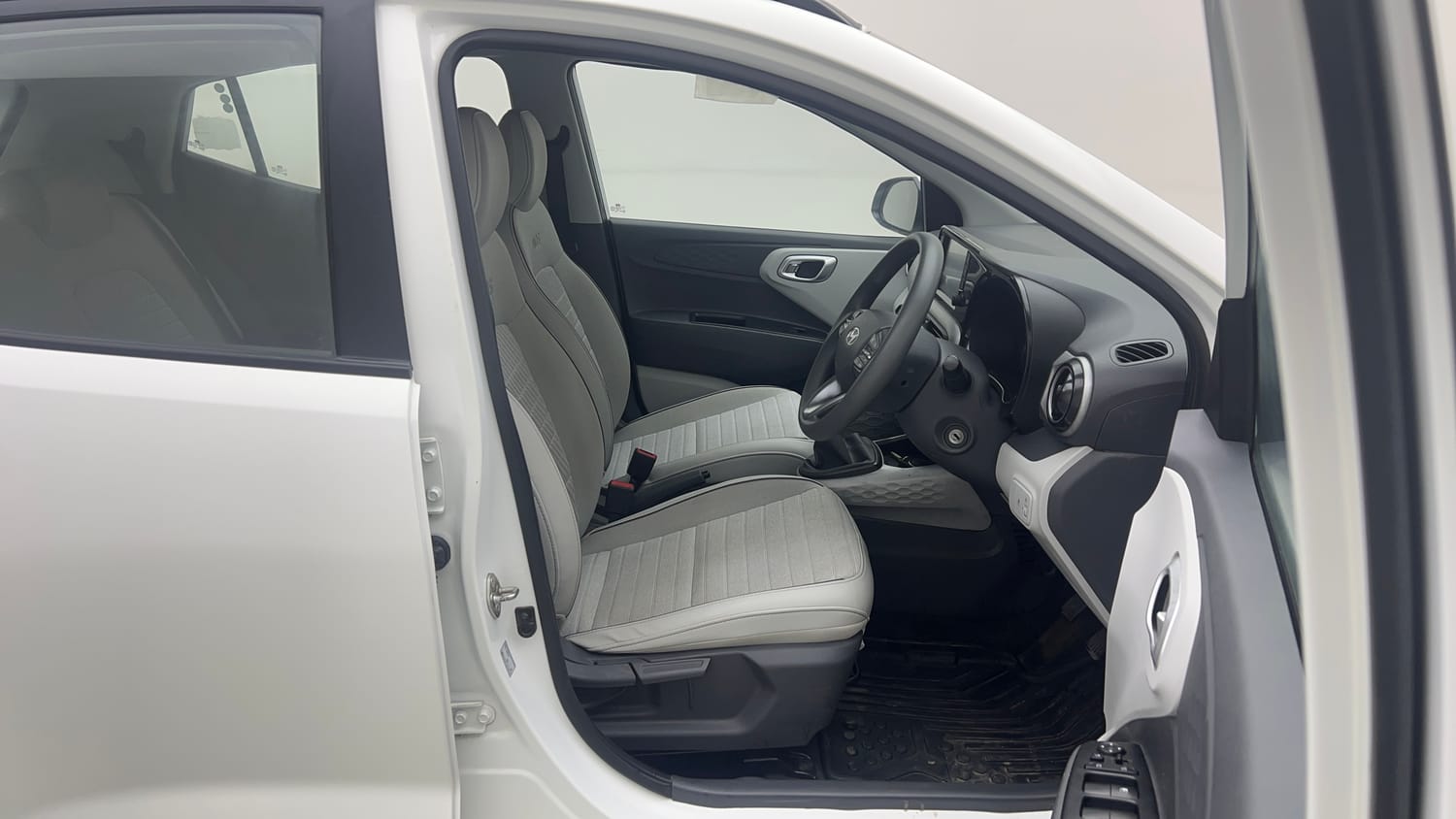 Used 2023 Hyundai Grand i10 Nios Sportz 1.2 Kappa VTVT Petrol Manual interior RIGHT SIDE FRONT DOOR CABIN VIEW