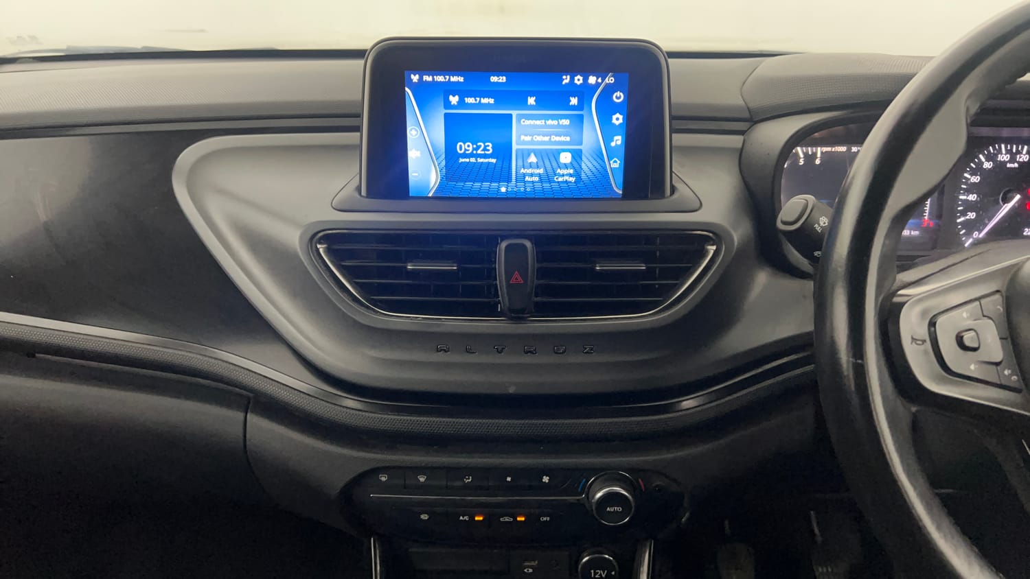 Used 2022 Tata Altroz XZ Plus Diesel Dark Edition Diesel Manual interior MUSIC SYSTEM & AC CONTROL VIEW