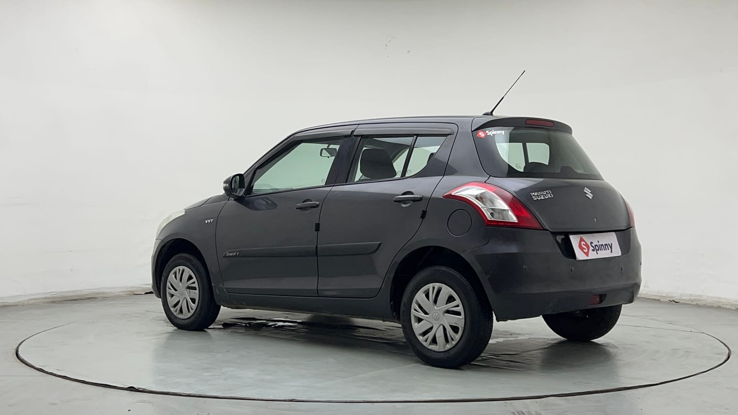 Used 2015 Maruti Suzuki Swift VXi Petrol Manual exterior LEFT REAR CORNER VIEW