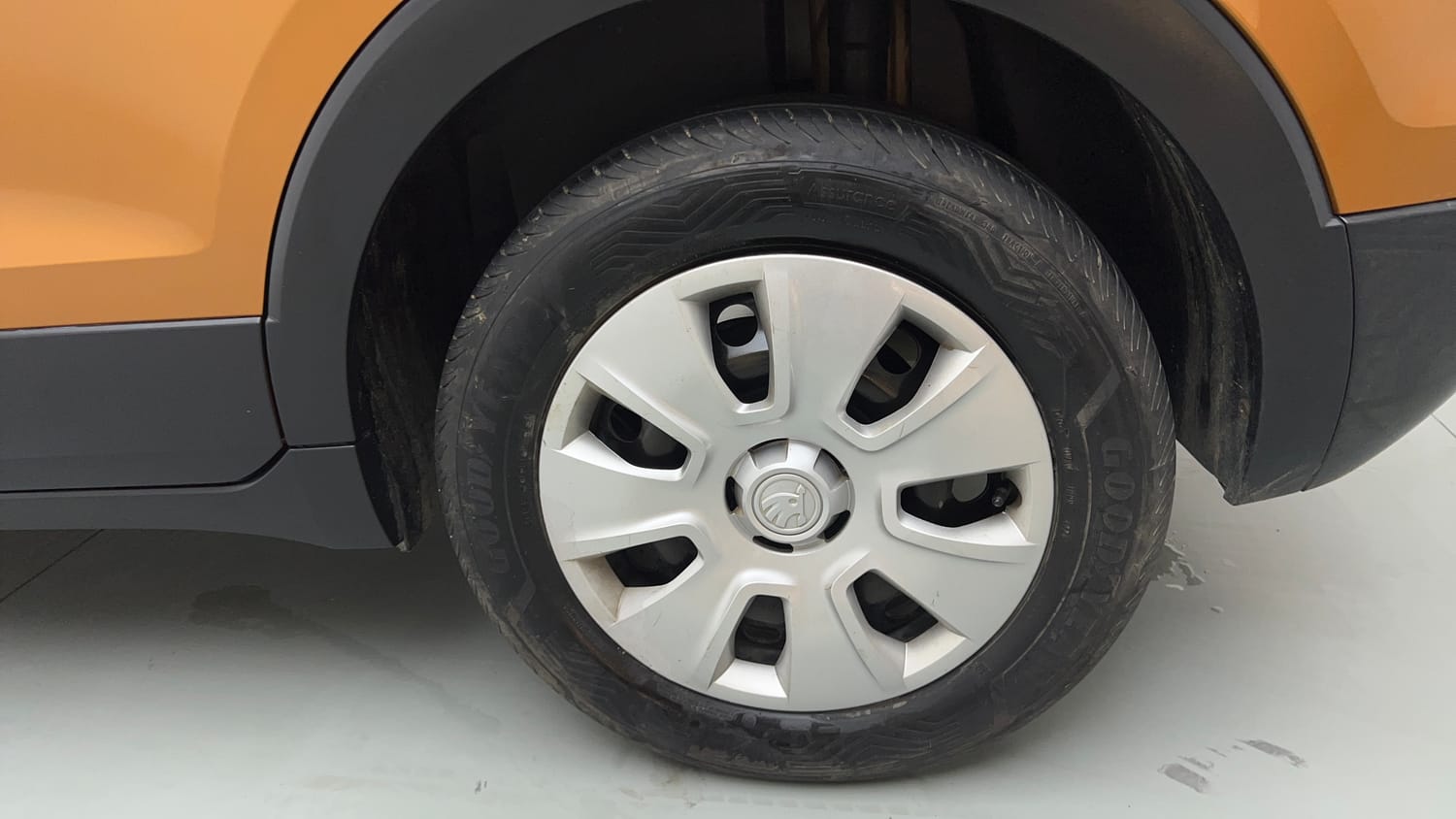 Used 2021 Skoda Kushaq Active 1.0 TSI MT Petrol Manual tyres LEFT REAR TYRE RIM VIEW